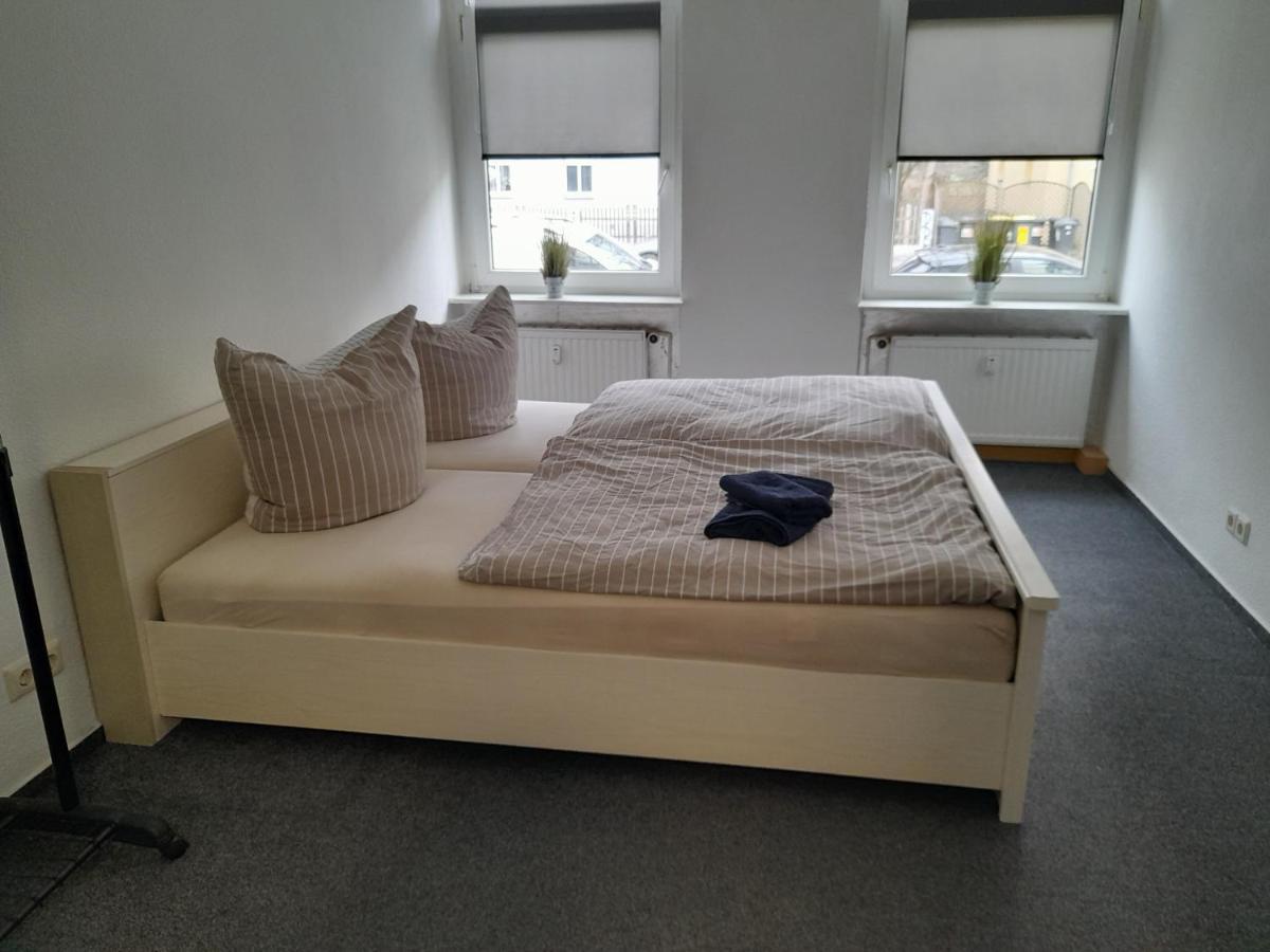 70 Qm Ferienwohnung Mit 2 Schlafzimmern Цвікау Екстер'єр фото